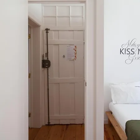 Flh - Alegria Flat At Principe Real * Lisbon